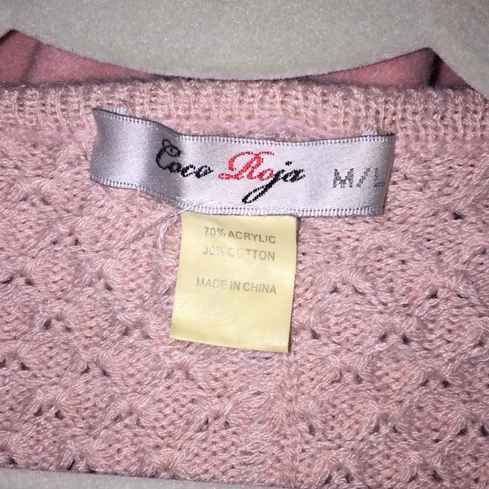 Pink Sweater - Picture 4 of 4